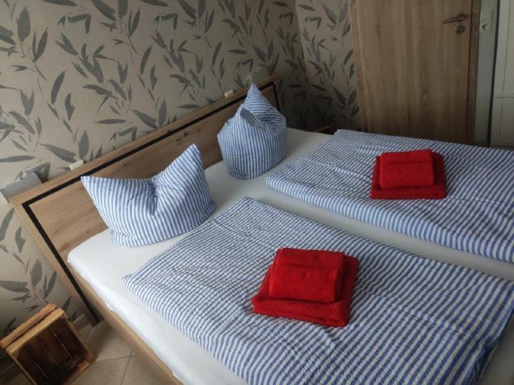 Holiday home Apartmenthaus Robbe Luv